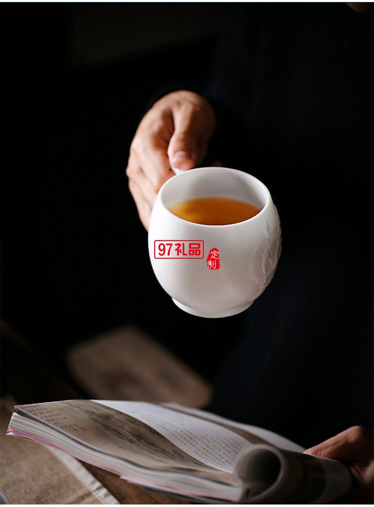 白瓷主人杯創(chuàng)意浮雕茶杯羊脂玉茶具高檔個人水杯一件logo刻字