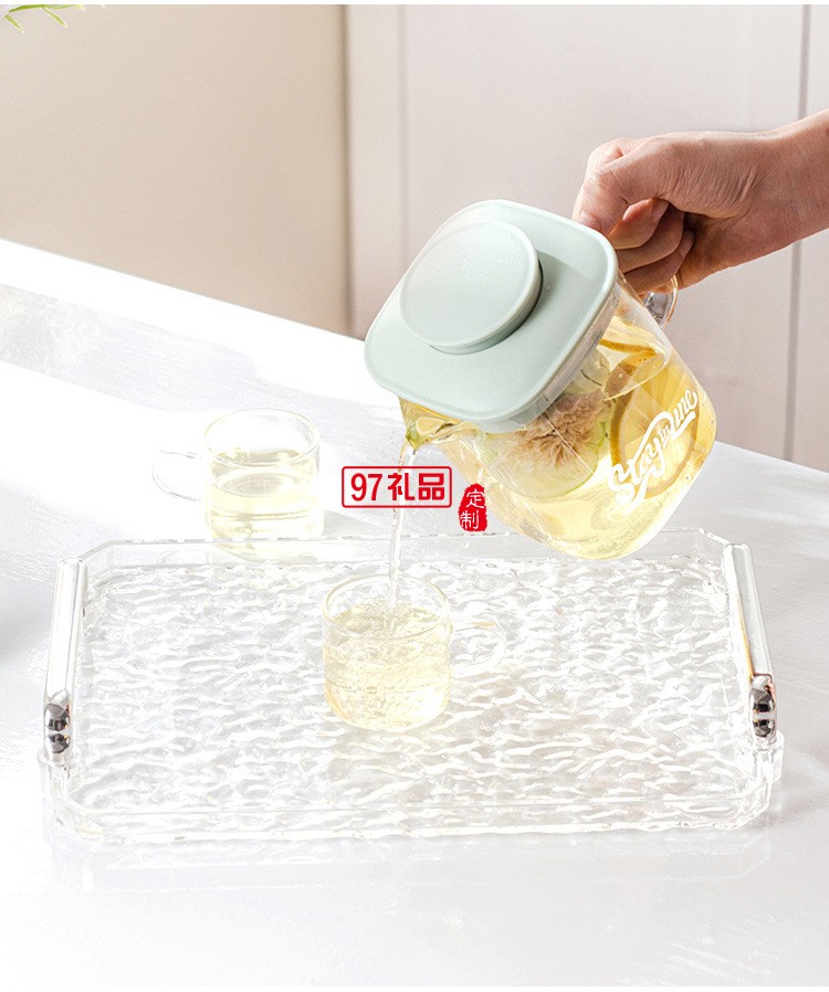 水具套裝（一壺四杯一托盤(pán)）